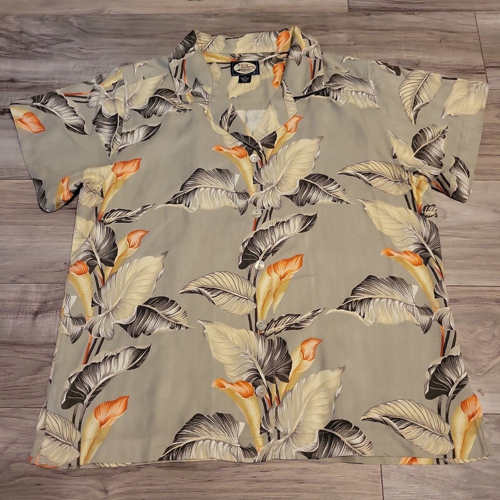 Tommy Bahama Silk Shirt Womens Meduim Floral Camp Hawaiian Button-Up Multicolor